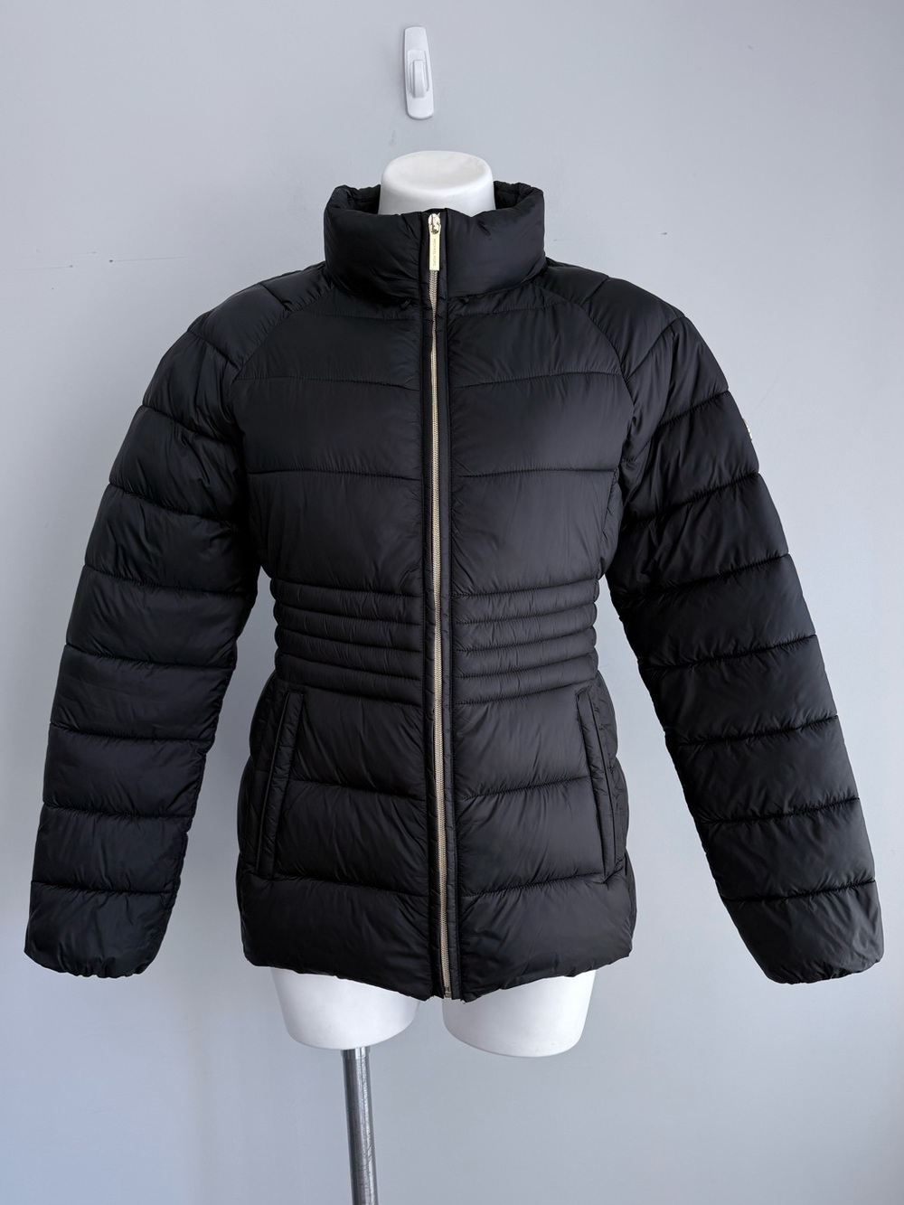 Michael Kors Packable Puffer Jacket Black Quilted Gold Hardware Size S Fitted - Picture 5 of 16